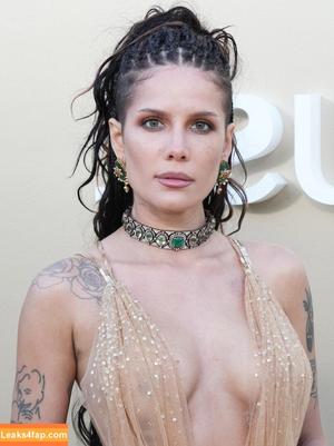 Halsey фото #1200
