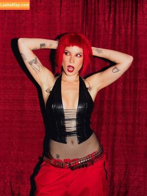 Halsey photo #1239
