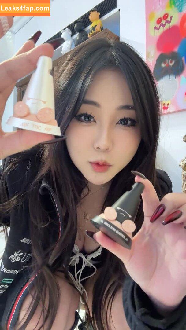 Hanavocado / hanavocado_ / nikocadoavocado leaked photo photo #0172