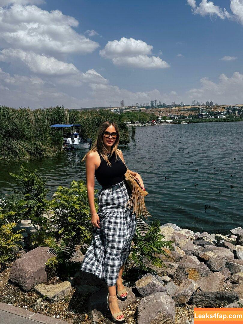 Hande Sarıoğlu / hndsar leaked photo photo #0092