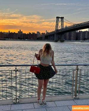 Hanna Lively photo #0008