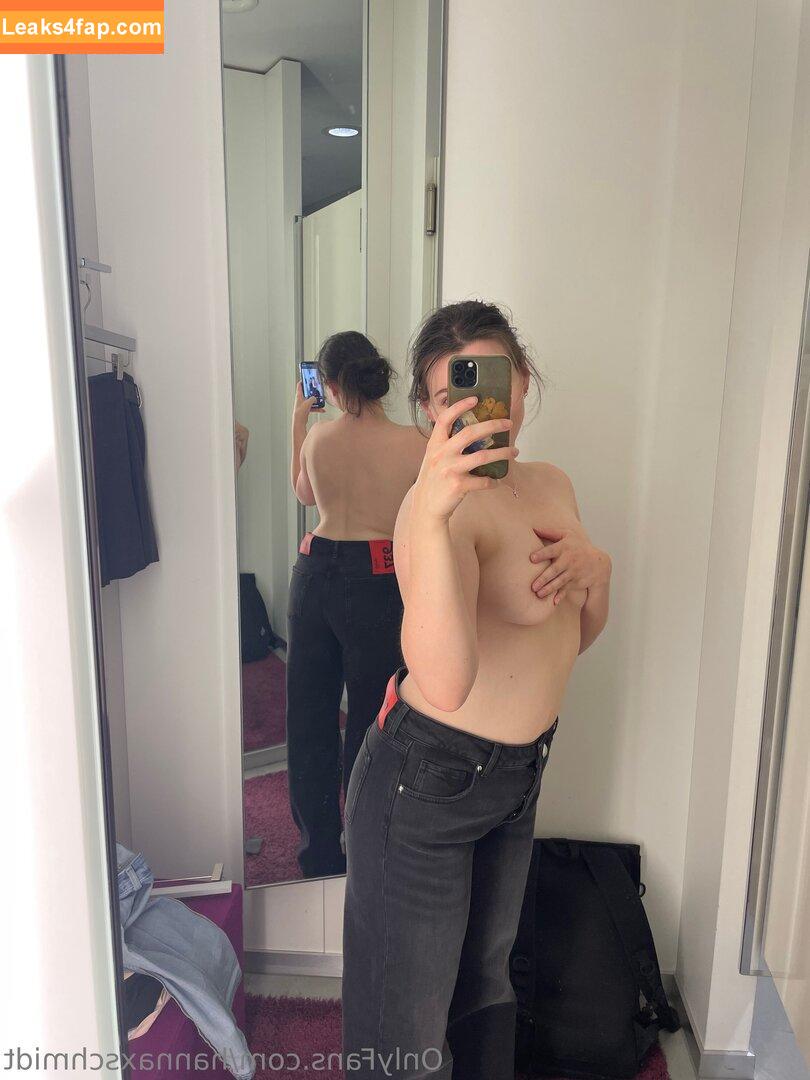 Hanna Schmidt /  leaked photo photo #0047