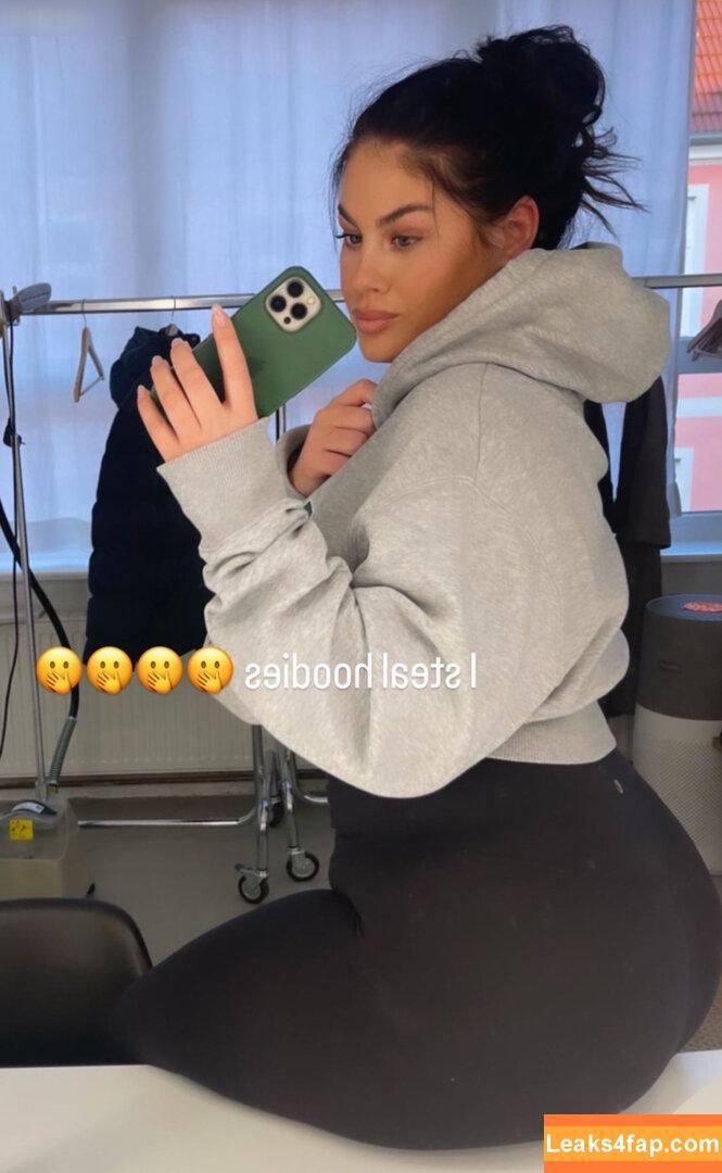 Hanna Wilperath / hannawilperath leaked photo photo #0036