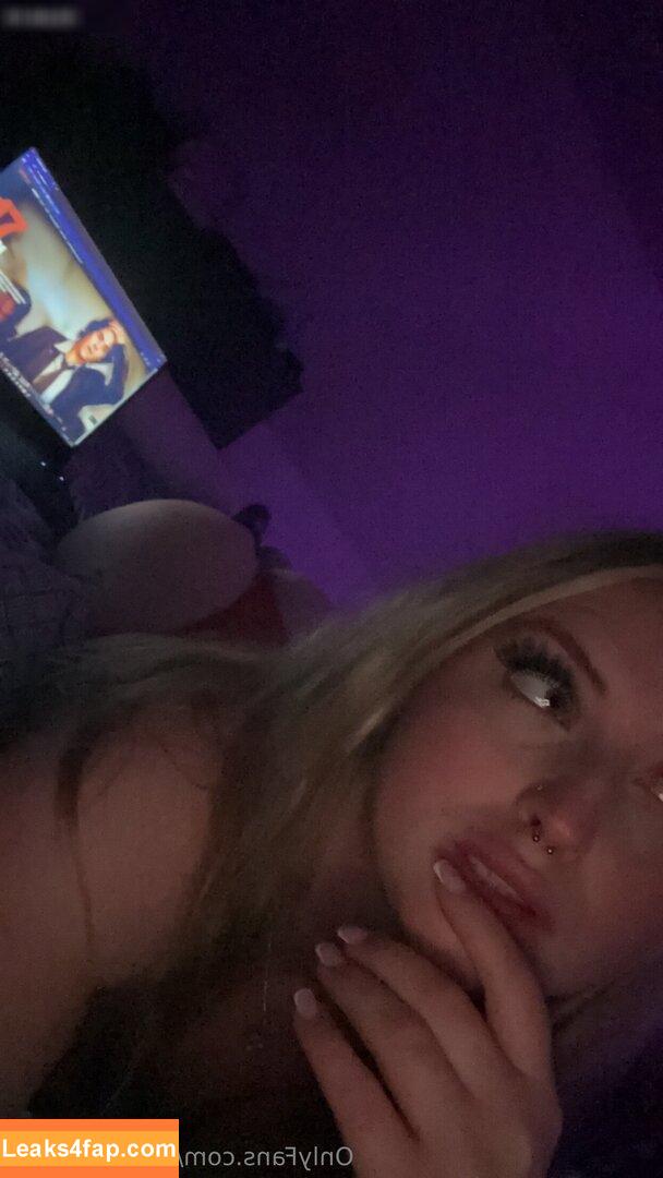 hannacherryy /  leaked photo photo #0005