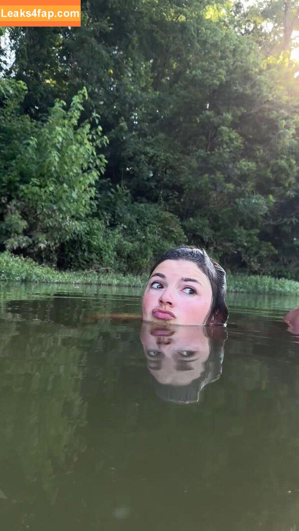 Hannah Barron / Hannahbarron96 leaked photo photo #0229
