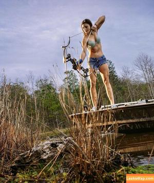 Hannah Barron photo #0086