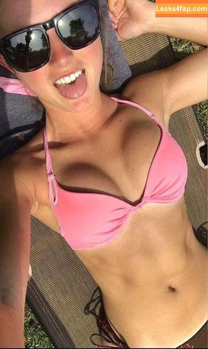 Hannah Barron photo #0135