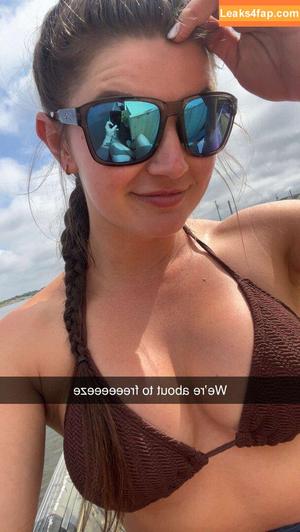 Hannah Barron photo #0456