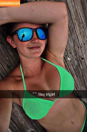Hannah Barron photo #0464