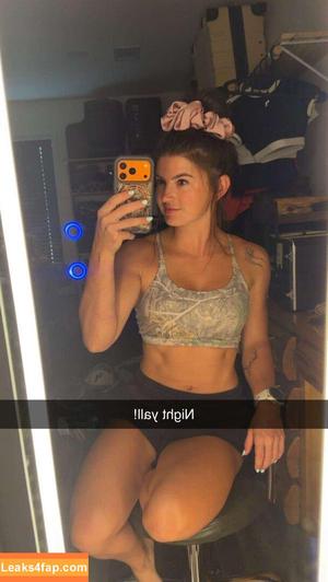 Hannah Barron photo #0608