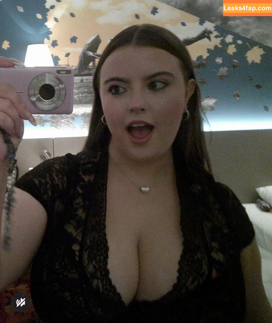 Hannah C / Claydon / hannahcofficial / hannahnextdoor95 leaked photo photo #0255