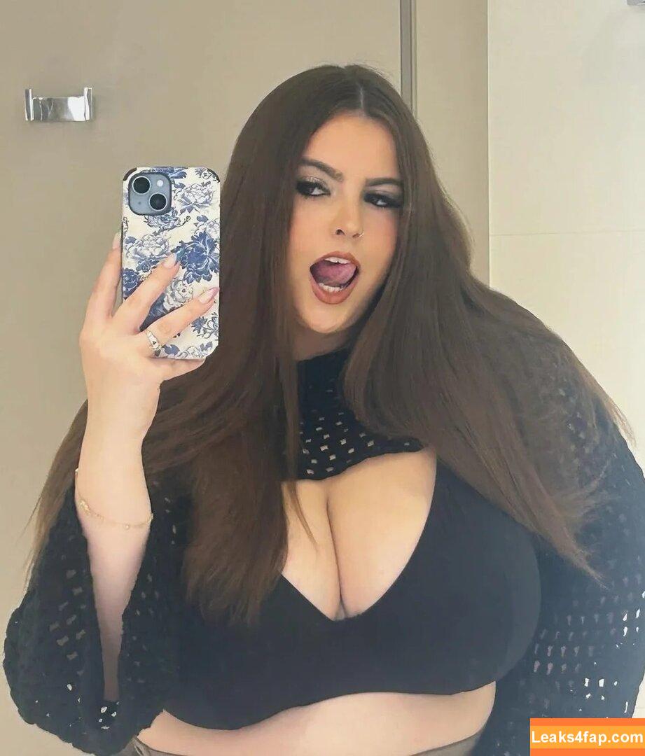 Hannah C / Claydon / hannahcofficial / hannahnextdoor95 leaked photo photo #0268