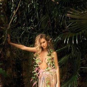 Hannah Davis /  leaked photo photo #0026