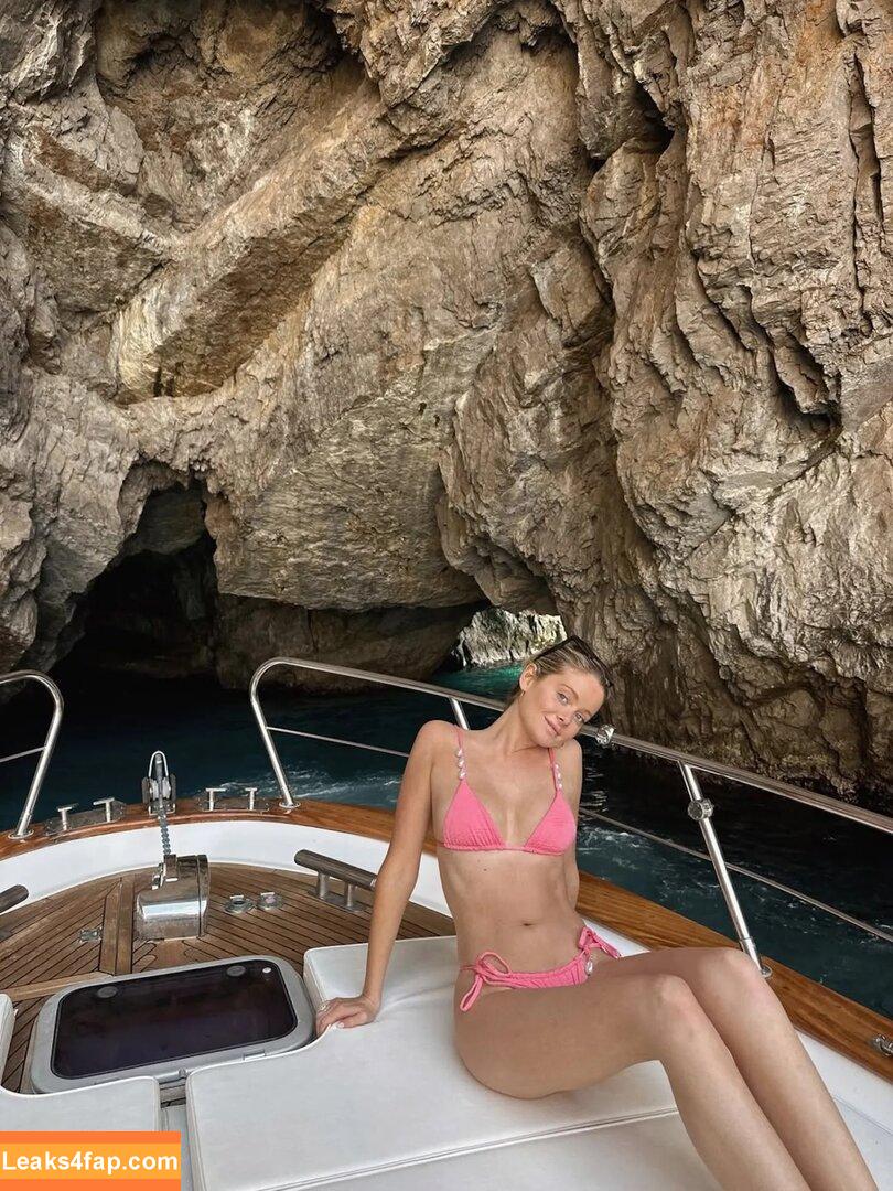 Hannah Godwin / hannahg11 leaked photo photo #0031