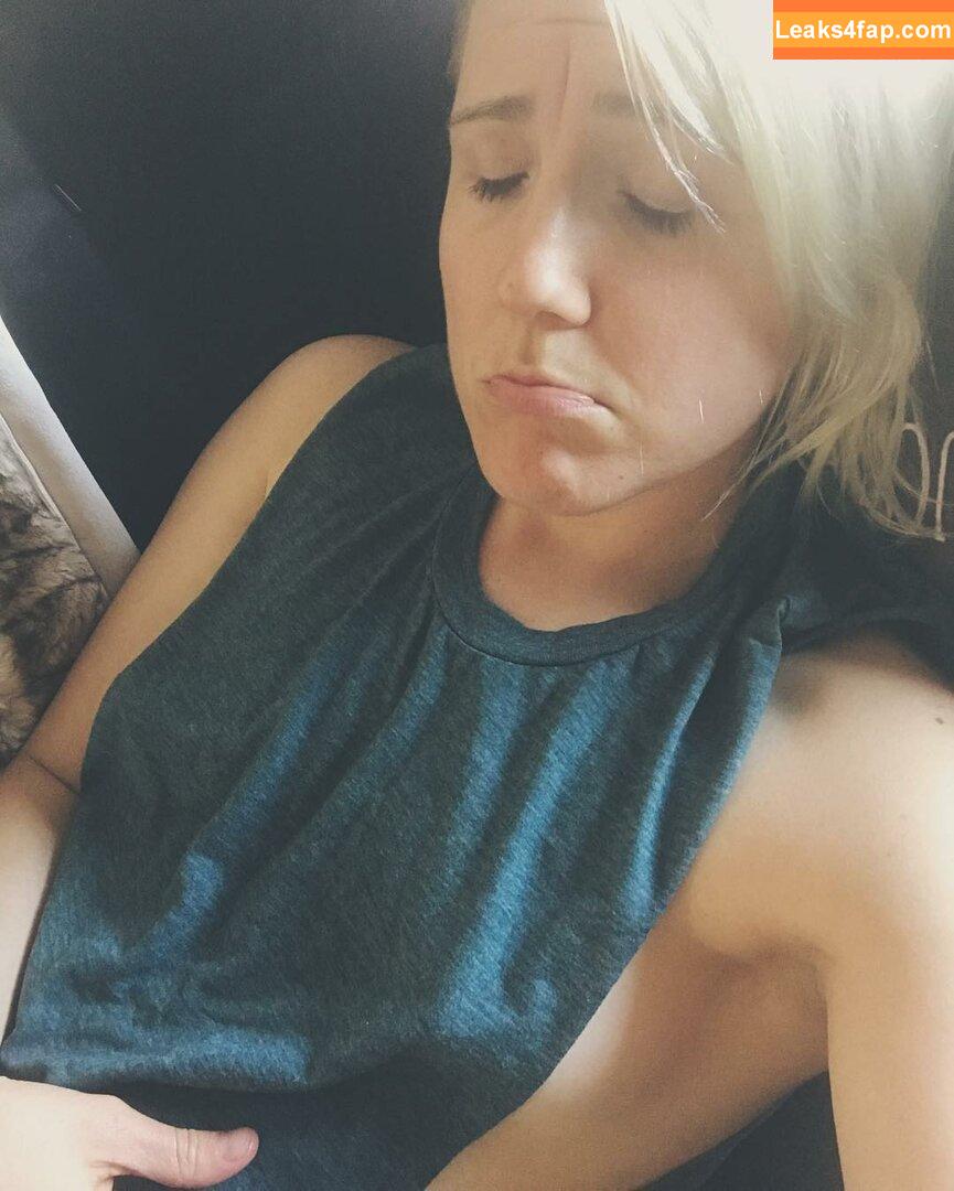 Hannah Hart / harto leaked photo photo #0015