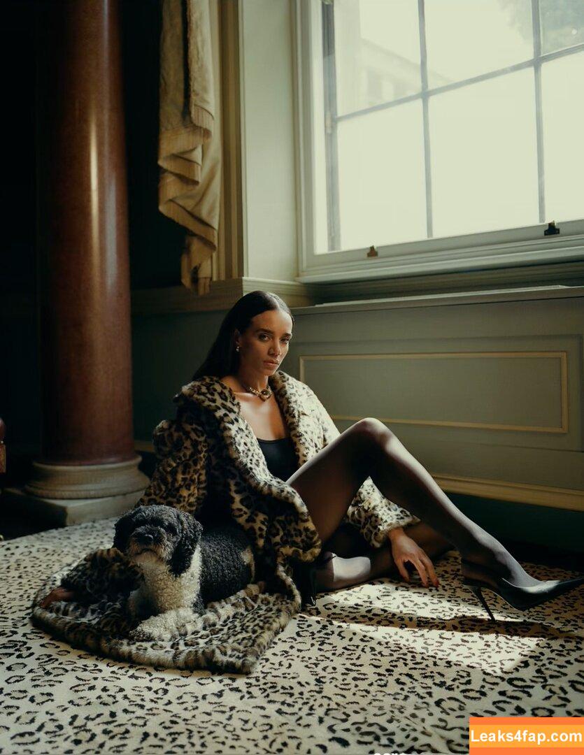 Hannah John-Kamen / hannahjohnkamen слитое фото фото #0247