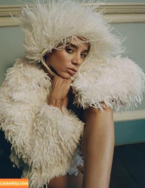 Hannah John-Kamen фото #0250