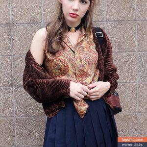 Hannah Marks photo #0075