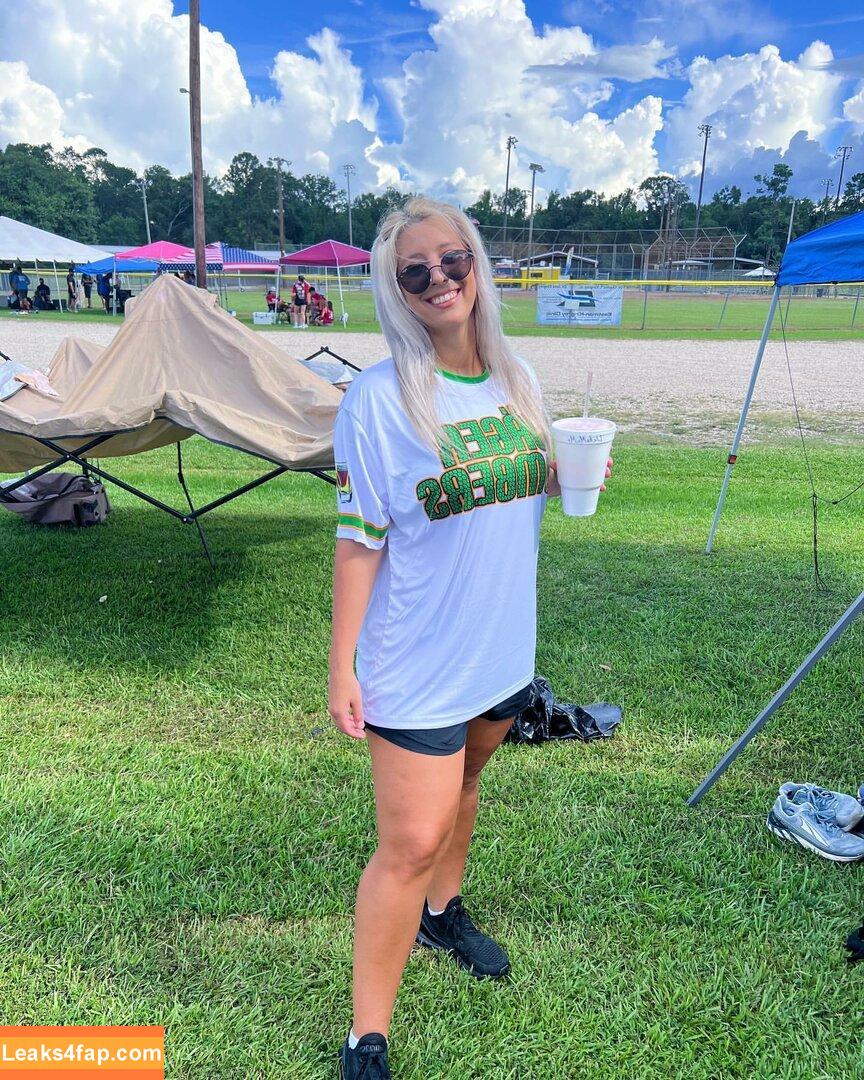 Hannah Murrell / hannahlee00 / hannahmurre11 / twinnumber_one leaked photo photo #0213