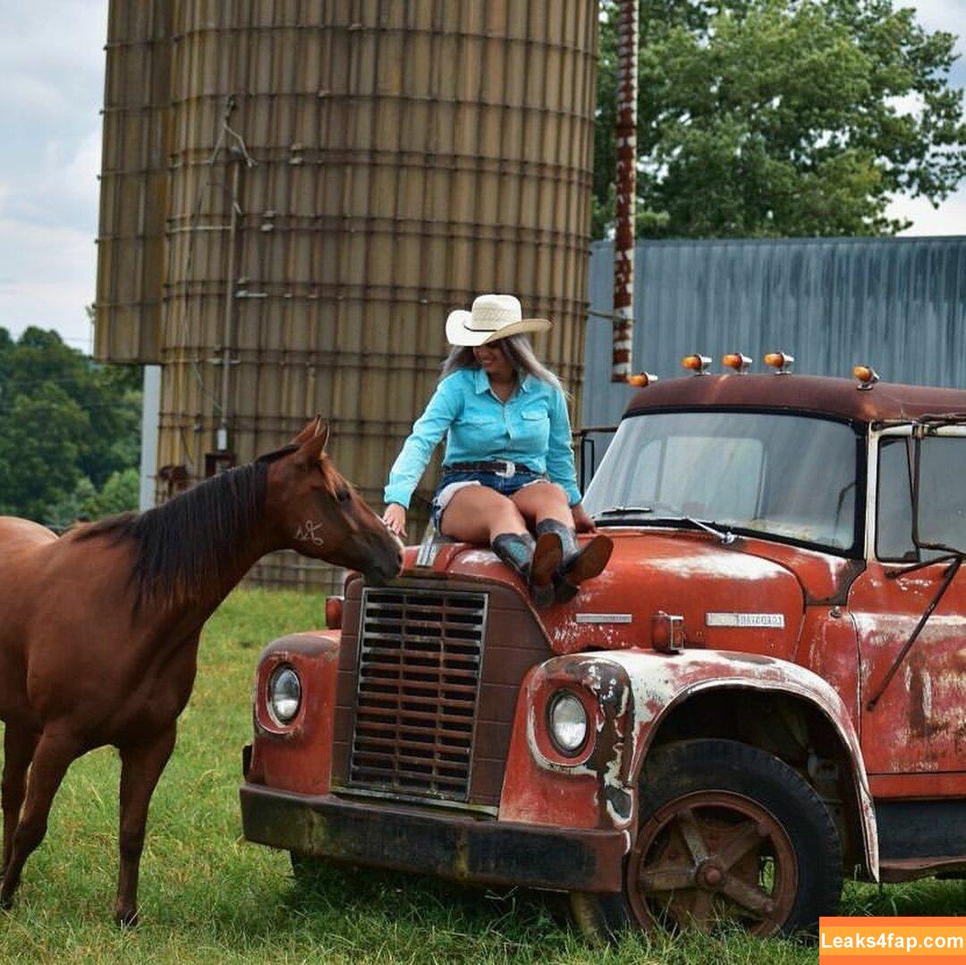 Hannah Murrell / hannahlee00 / hannahmurre11 / twinnumber_one leaked photo photo #0236