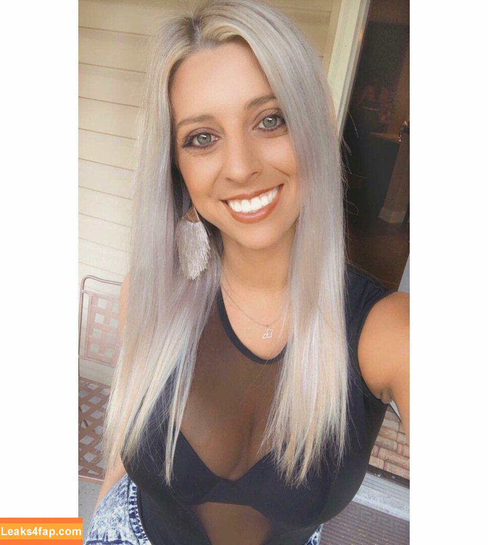 Hannah Murrell / hannahlee00 / hannahmurre11 / twinnumber_one leaked photo photo #0323