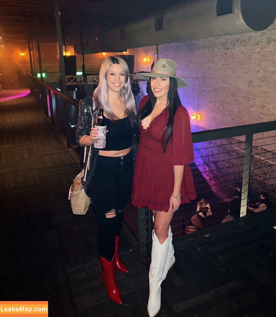 Hannah Murrell / hannahlee00 / hannahmurre11 / twinnumber_one leaked photo photo #0342