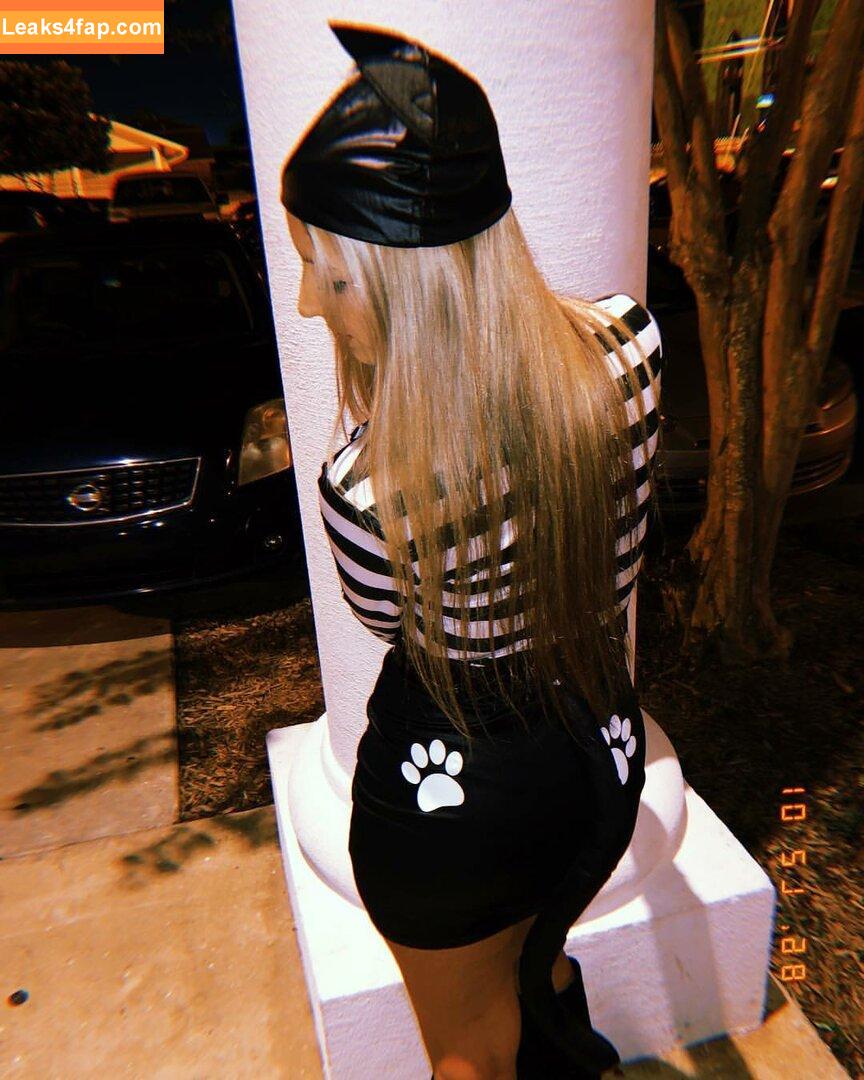 Hannah Murrell / hannahlee00 / hannahmurre11 / twinnumber_one leaked photo photo #0365