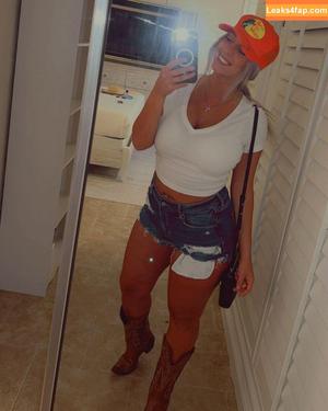 Hannah Murrell photo #0180