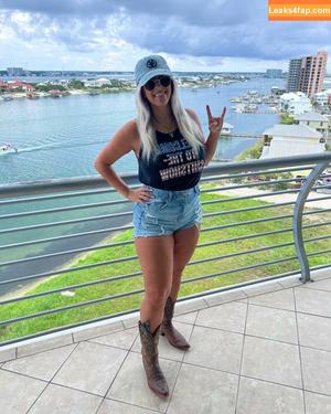 Hannah Murrell photo #0200