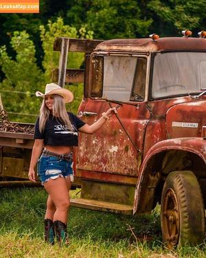 Hannah Murrell photo #0223