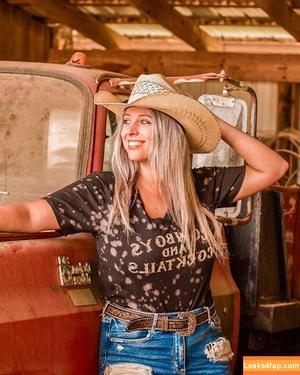 Hannah Murrell photo #0229