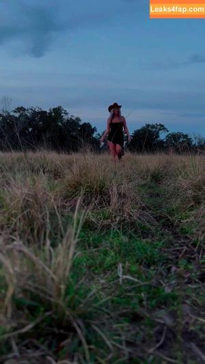 Hannah Murrell photo #0266