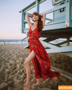 Hannah Rose May photo #0067