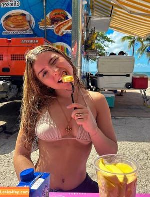 Hannah Saddey photo #0004