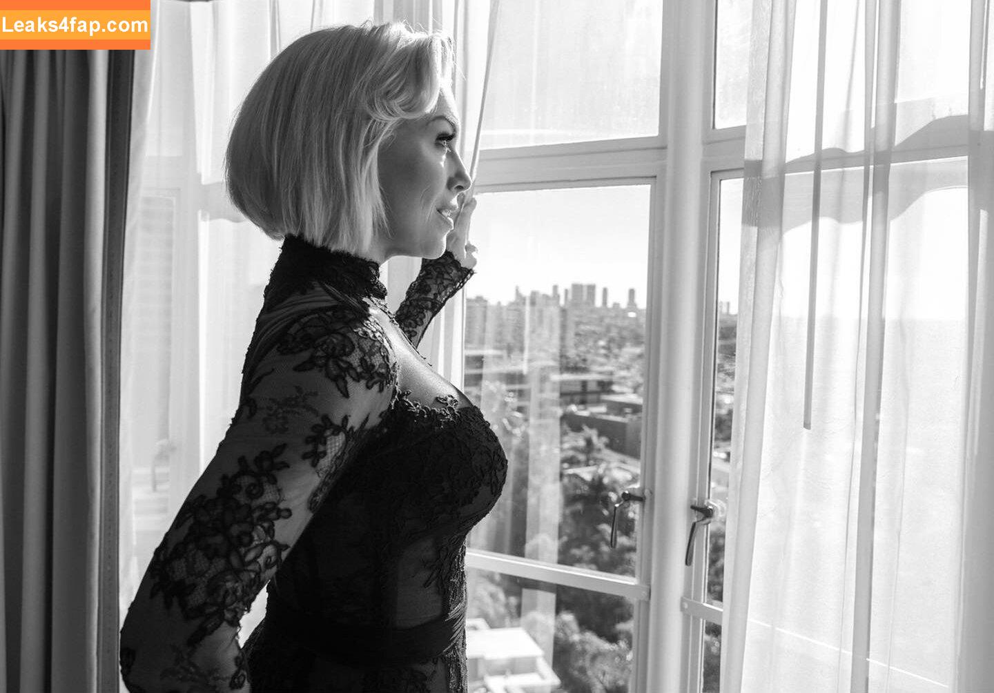 Hannah Waddingham / hannah_waddingham leaked photo photo #0191