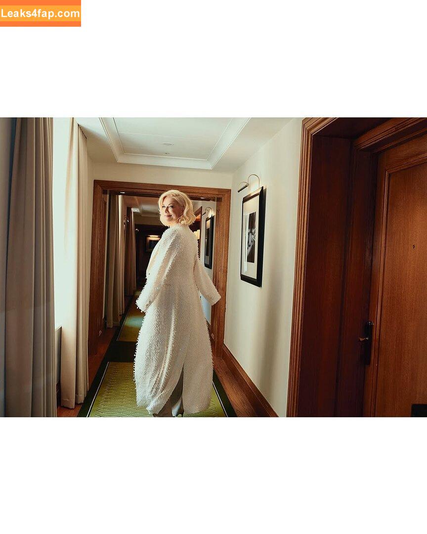 Hannah Waddingham / hannah_waddingham leaked photo photo #0542