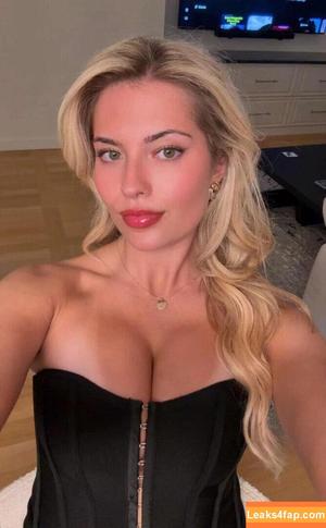 Hannah White photo #0220