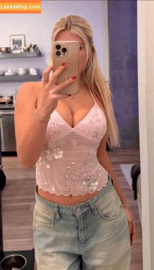 Hannah White photo #0222