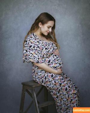 Hannah Witton photo #0001