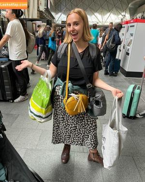Hannah Witton фото #0020