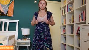 Hannah Witton photo #0039