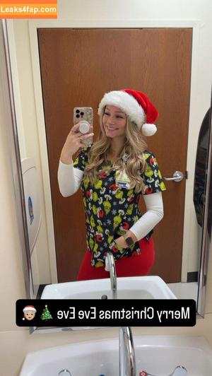 Hannah Woods photo #0454