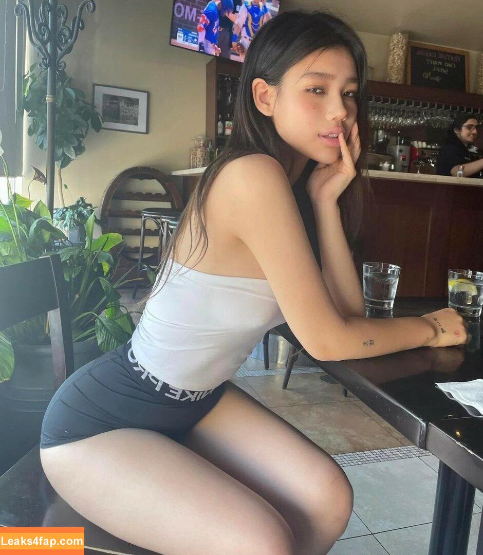 Hannahkae27 / Hannah Kim | leaked photo photo #0037