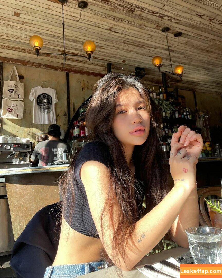 Hannahkae27 / Hannah Kim | leaked photo photo #0103