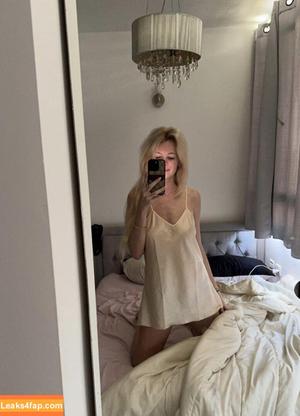 Hannahsiegel2 photo #0197