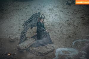 happy_manek photo #0048