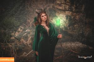 happy_manek photo #0049