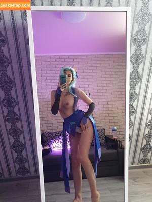 happy_manek photo #0064