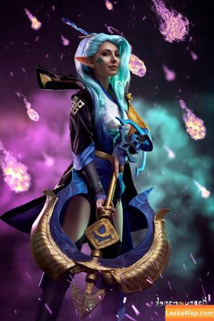 happy_manek photo #0078