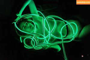 happy_manek photo #0093